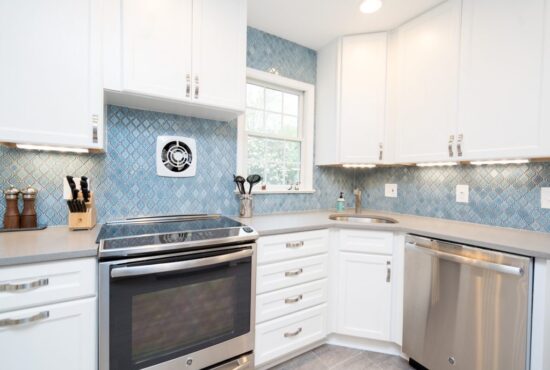 choosing kitchen backsplash