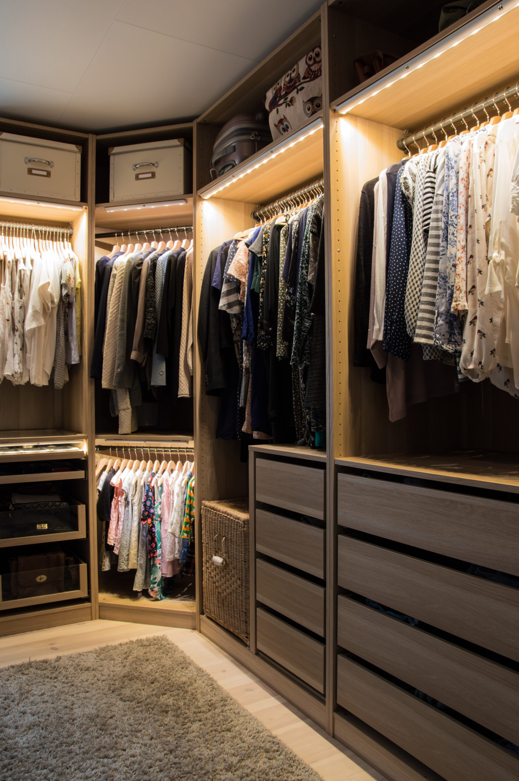 Custom Closet Remodeling